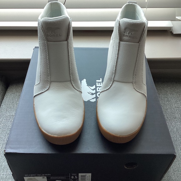 SOREL Out N About Wedge Bootie (Women) 8.5M - Picture 4 of 9